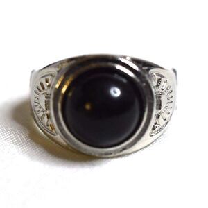 NWOT Stylish Black Smooth Round Stone Etched Silver Tone Size 10 Goth Punk Ring